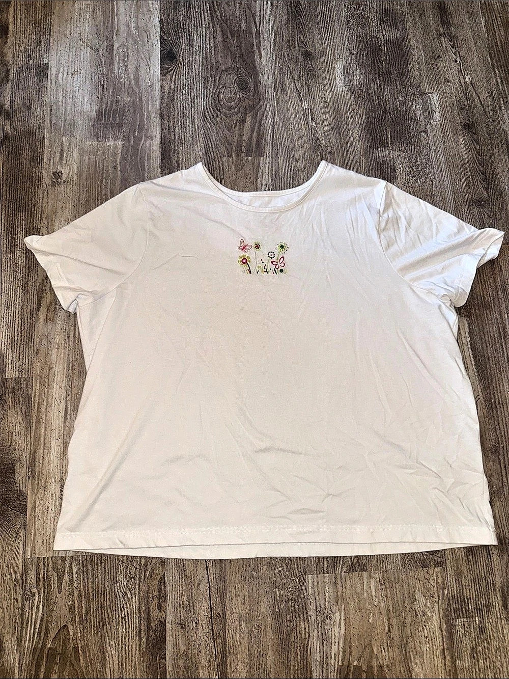 CJ Banks Embroidered Short Sleeve Top in White Size 3X